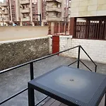 Gumerflat Patio-yaard, Parking &, Wifi Fibra Free, Downtown شقة *
