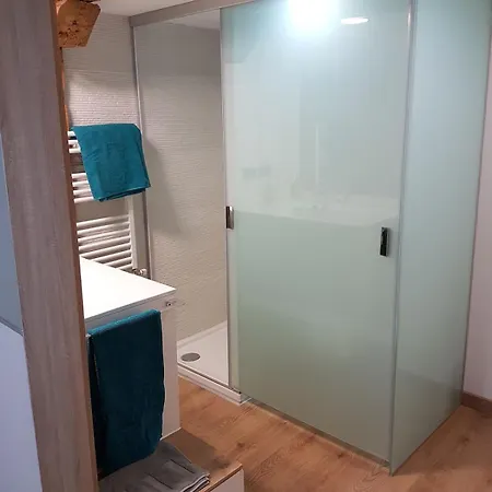 Gumerflat Patio-yaard, Parking &, Wifi Fibra Free, Downtown Apartamento Burgo