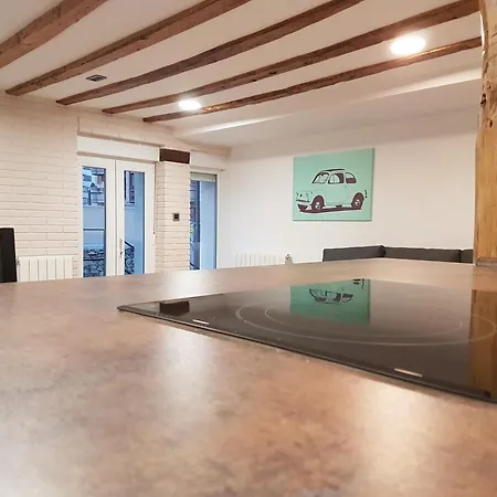 Apartment Con Patio En Pleno Centro Wifi Fibra Free Burgos