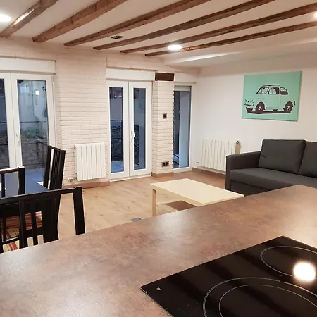 Gumerflat Patio-yaard, Parking &, Wifi Fibra Free, Downtown