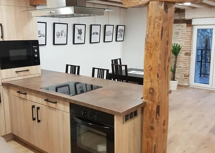 Appartement Gumerflat Patio-yaard, Parking &, Wifi Fibra Free, Downtown *