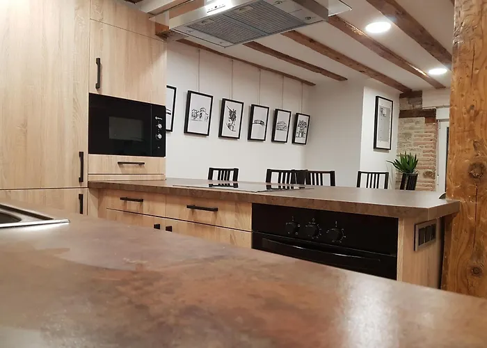 Appartement Gumerflat Patio-yaard, Parking &, Wifi Fibra Free, Downtown