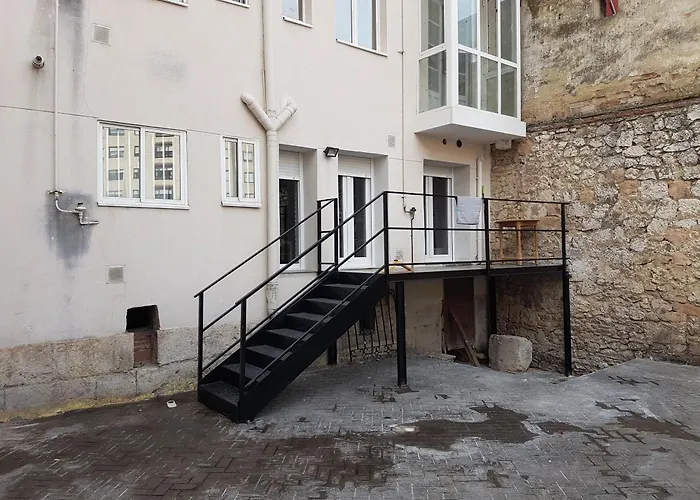 Gumerflat Patio-yaard, Parking &, Wifi Fibra Free, Downtown Burgo